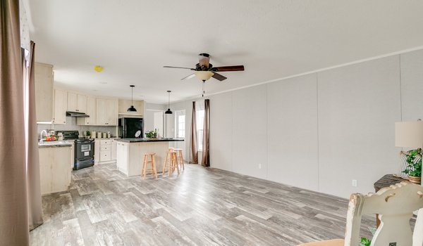 Foundation / The Frontier Interior 25548