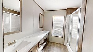 Exclusive / The Emerald 46EXC16763BH Bathroom 121846