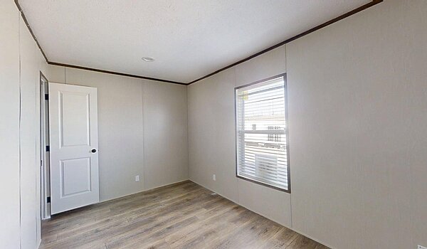 Exclusive / The Emerald 46EXC16763BH Bedroom 121844