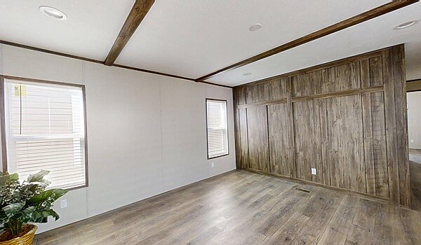 Exclusive / The Emerald 46EXC16763BH Interior 121837