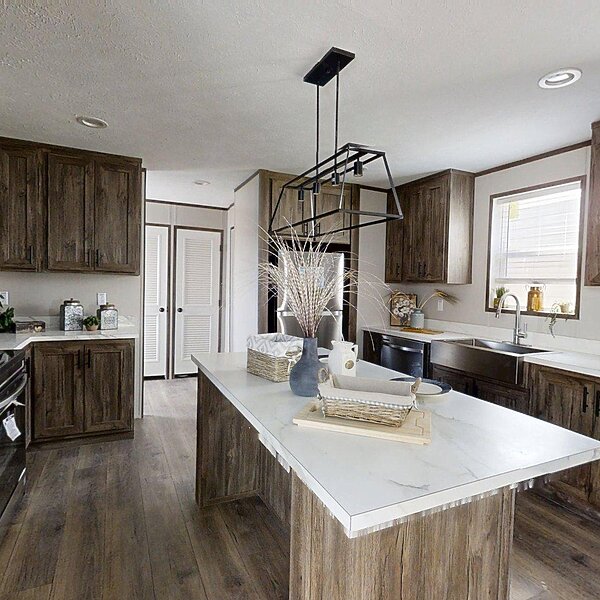 Exclusive / The Emerald 46EXC16763BH Kitchen 121839