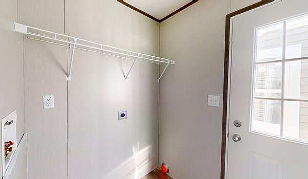 Exclusive / The Emerald 46EXC16763BH Utility 121848