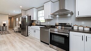 Exclusive / Shower House 46XCL16763CH Interior 120404