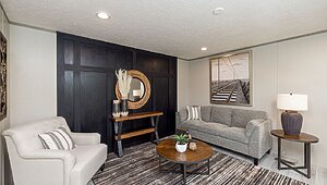 Exclusive / Shower House 46XCL16763CH Interior 120405