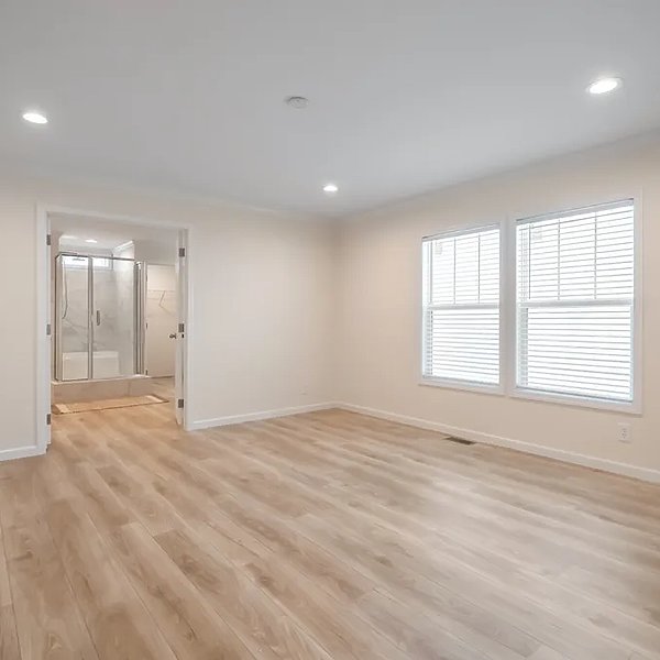 Enterprise Multisection / 5430 Uwharrie 7632 Interior 91664