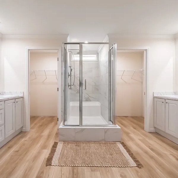 Enterprise Multisection / 5430 Uwharrie 7632 Interior 91665