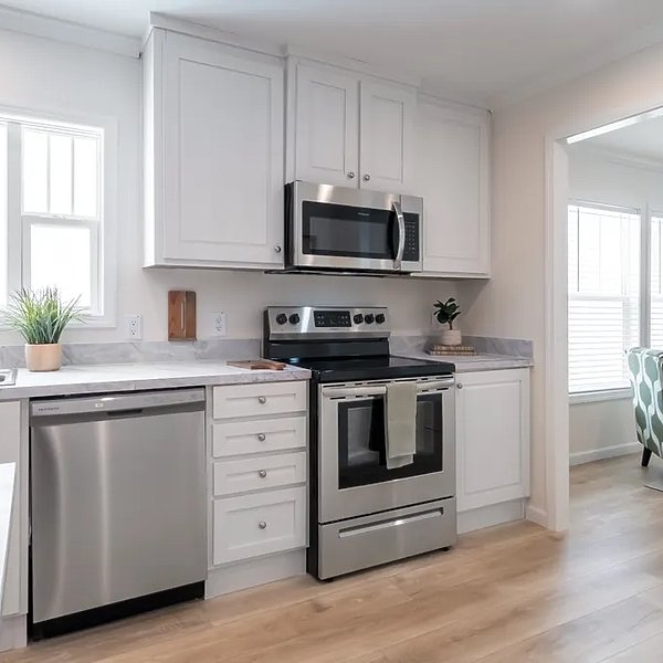 Enterprise Multisection / 5430 Uwharrie 7632 Interior 91659