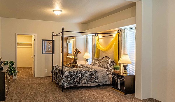 Majestic / 9593-S Bedroom 45766