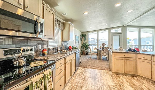 Majestic / 9590-S Kitchen 72912