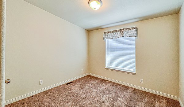 Majestic / 9590-S Bedroom 72919