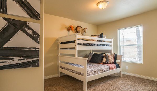 Impression Series / The Missouri Bedroom 13131