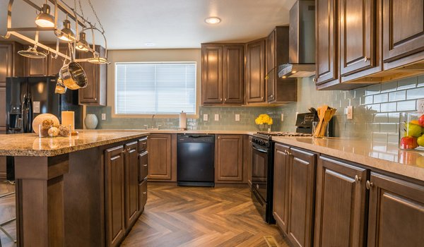 Impression Series / The Missouri Kitchen 13116