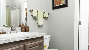 Columbia River Collection Multi-Section / Columbia River 1B 2017 Bathroom 28795