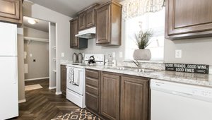 Columbia River Collection Multi-Section / Columbia River 1B 2017 Kitchen 28777