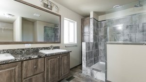 Columbia River Collection Multi-Section / 2022 Bathroom 28746