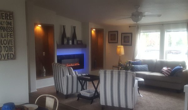 Independence / 2856 Interior 51985