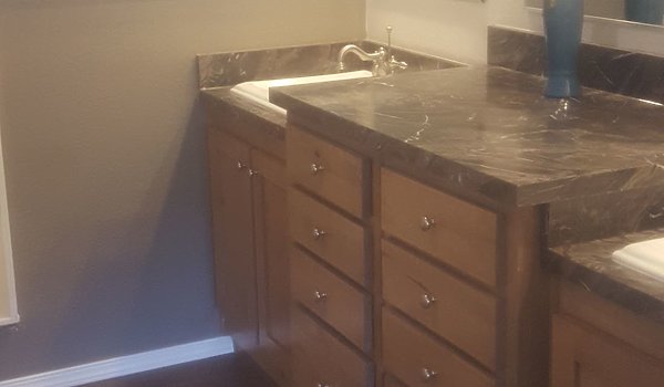 Independence / 2856 Bathroom 51988