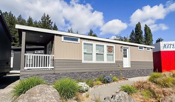 Columbia River Collection Single-Wide / 1001 Exterior 118968