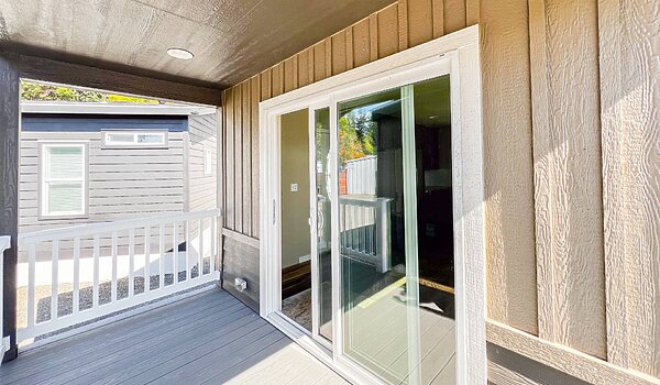 Columbia River Collection Single-Wide / 1001 Exterior 118969