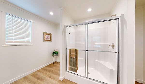Tempo / Shout 55TMP28563BH Bathroom 113163