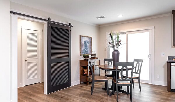 Tempo / Lean On Me 44TMI28563BH Interior 125432