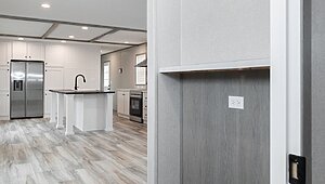 Promotional / The Platinum 22ANV16763PH Interior 82921