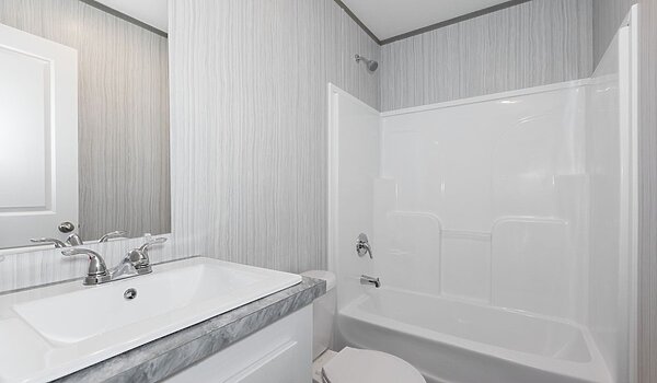 Lifestyles / The Ultimate Shower 22LFS16763BH Interior 115497