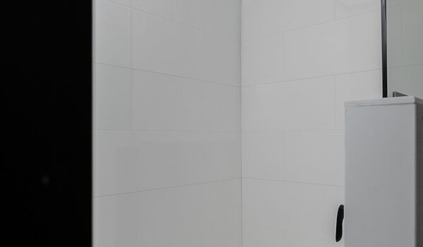 Pinnacle Series / The Smokey 22PCL16763AH Bathroom 137741