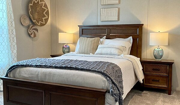 GEM Series / Amethyst 48 56GEM28483AH Interior 131548