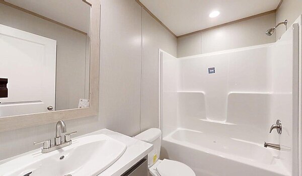 Epic Journey / The Dias 76CEJ14663AH Interior 112846