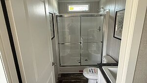GEM Series / Onyx 40 56GEM14401AH Interior 131634