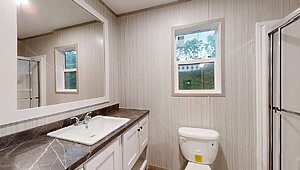 GEM Series / Peridot 66 5616-639 Interior 112824