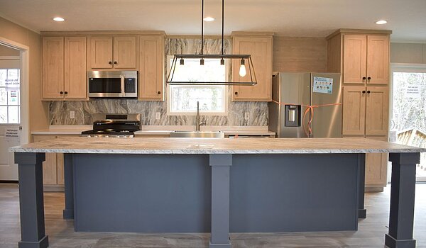 GEM Series / Moonstone 60 56GEM28603BH Interior 131635