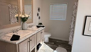 GEM Series / Tourmaline 56GEM28764BH Interior 131744