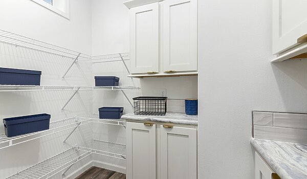Nova / Nova Elite 3 28643C Kitchen 147019