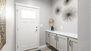 Pinecrest Elite (Mod) / Prairie Dunes 28563BM Interior 147076