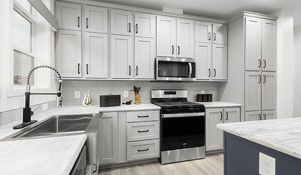Pinecrest Elite (Mod) / Prairie Dunes 28563BM Kitchen 147070