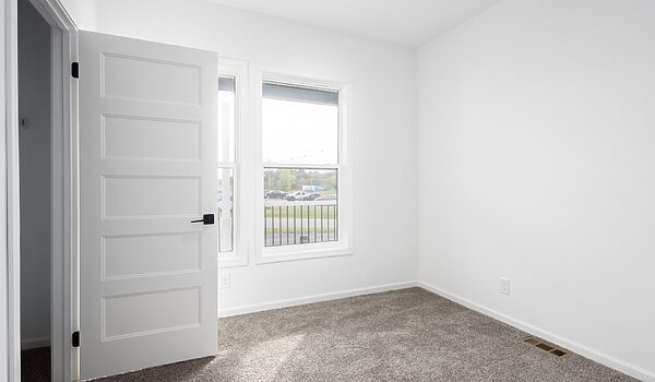 Pinecrest Elite (Mod) / Pine Valley 28523AM Bedroom 147104