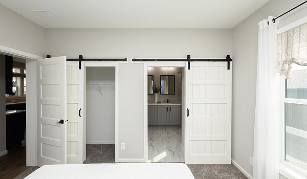 Pinecrest Elite (Mod) / Pine Valley 28523AM Bedroom 147103