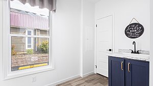 Pinecrest Elite (Mod) / Pine Valley 28523AM Utility 147113
