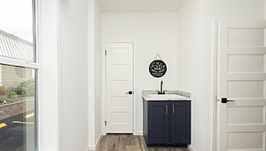 Pinecrest Elite (Mod) / Pine Valley 28523AM Utility 147114