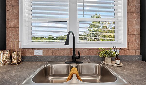 Blazer Select / Dart 28483F Kitchen 147292