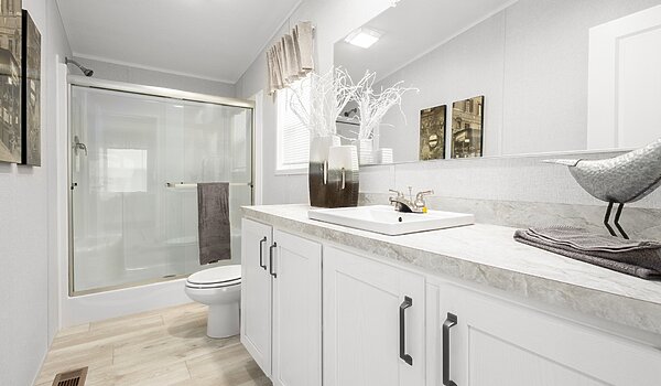 Blazer Select / ZR1 28483C Bathroom 147366