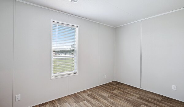 Blazer-Bravo / Valor 16763N Bedroom 147438