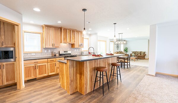 LandMark Ranch / Douglas 2LM1012-P Kitchen 99929