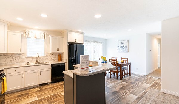 LandMark Ranch / McIntoch 2LM1007-P Kitchen 100058