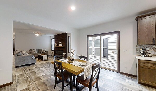 Landmark Series / Willowood 9L32764B (2LM1023-V) Interior 129173