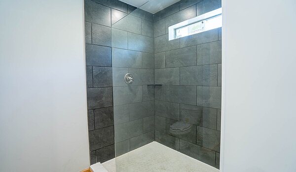 LandMark Ranch / Willowood 2LM1023-V Bathroom 103889