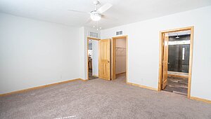 LandMark Ranch / Willowood 2LM1023-V Bedroom 103882