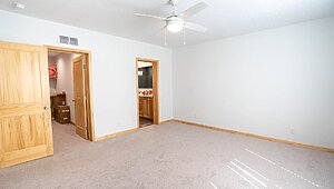 LandMark Ranch / Willowood 2LM1023-V Bedroom 103884